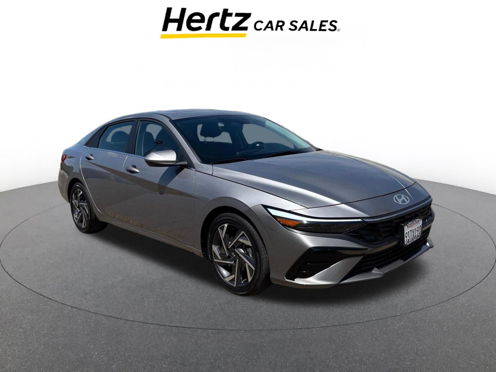 Used 2025 Hyundai Elantra SEL FWD image 1