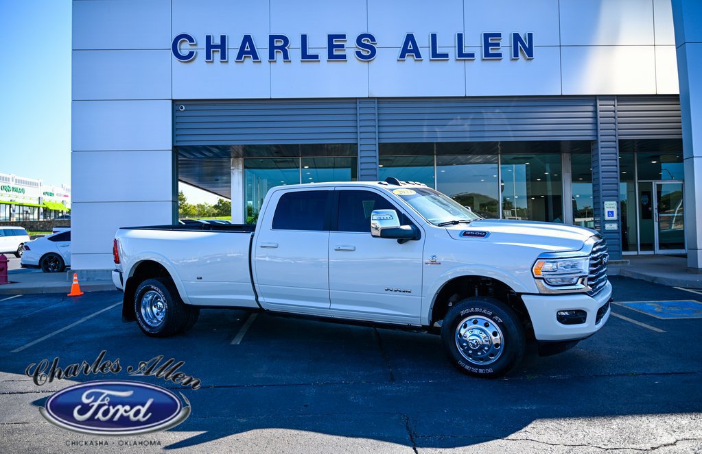 Used 2024 RAM 3500 Limited w/ Towing Technology Group