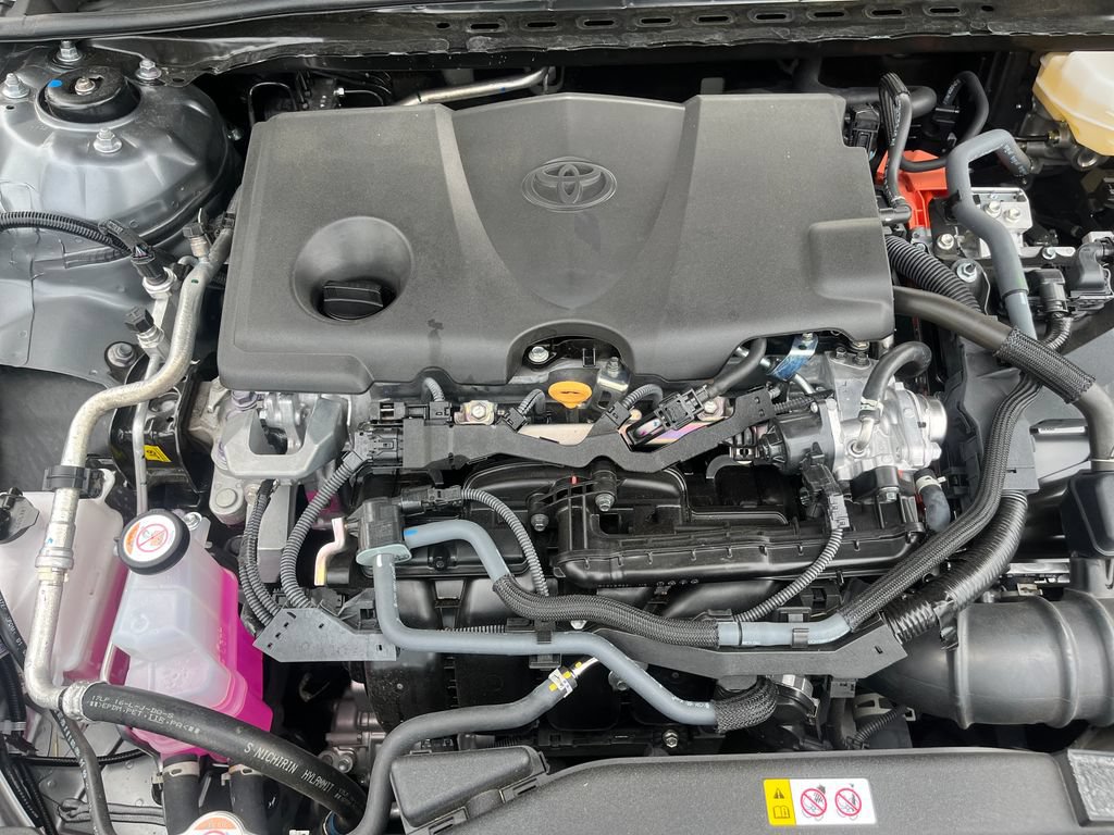 Used 2026 Toyota Camry SE FWD image 19