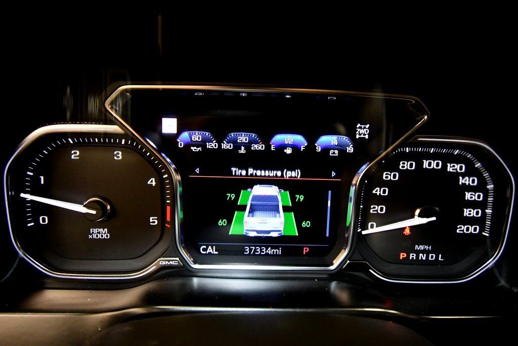 Used 2020 GMC Sierra 3500 Denali w/ Denali Ultimate Package image 21