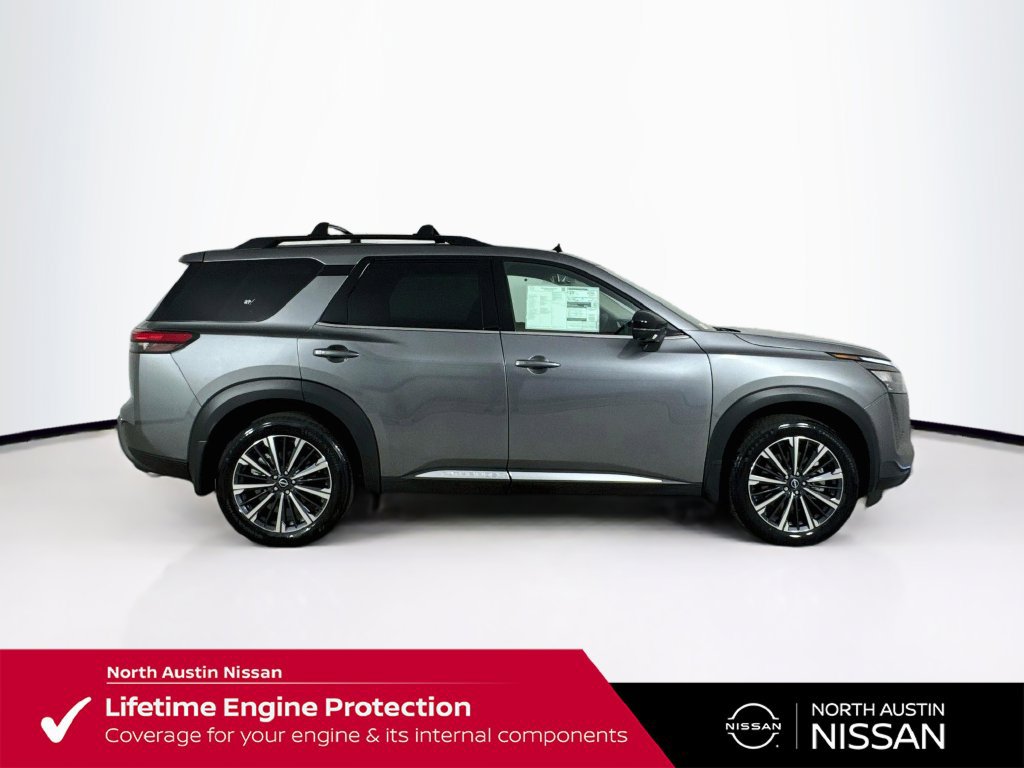New 2026 Nissan Pathfinder Platinum FWD image 9