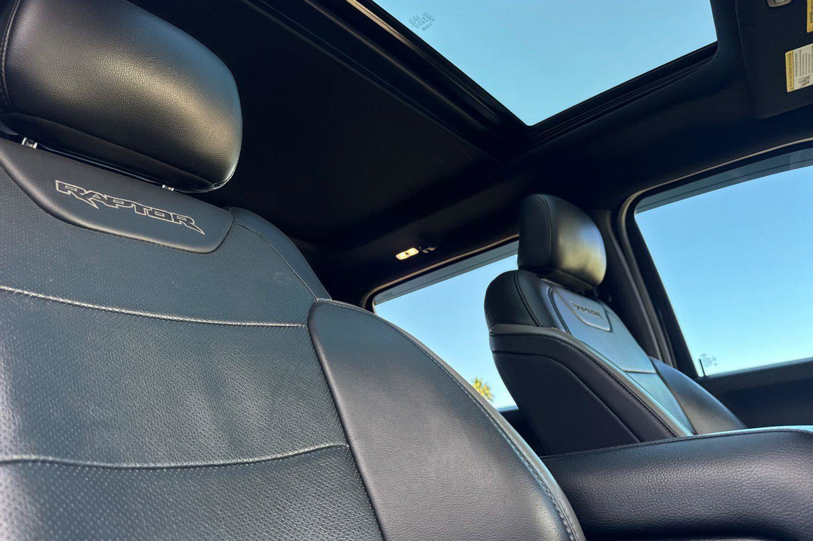 Used 2017 Ford F150 Raptor w/ Equipment Group 802A Luxury image 17