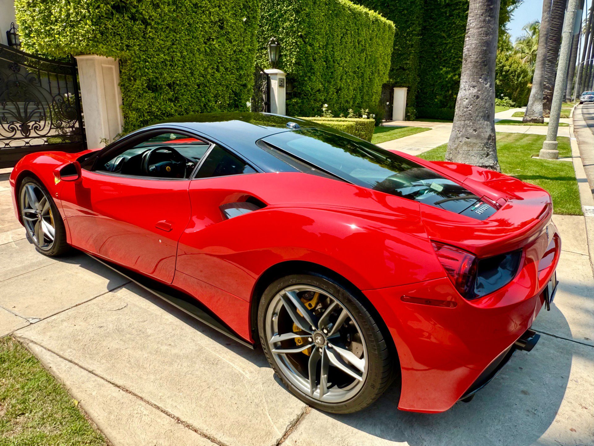 Used 2016 Ferrari 488 GTB image 21