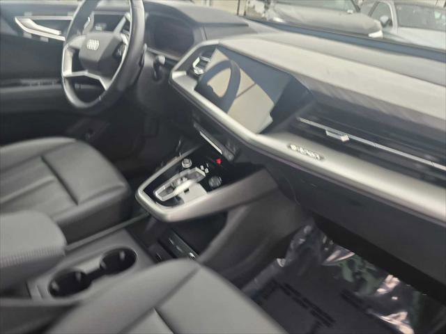 Used 2023 Audi Q4 e-tron Premium Plus w/ Premium Plus image 13
