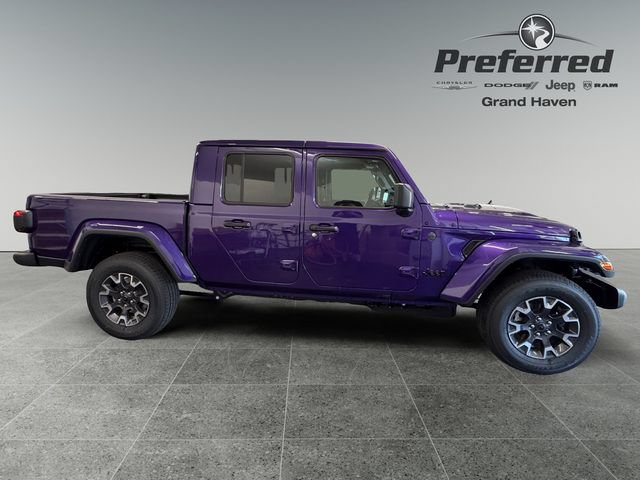 New 2026 Jeep Gladiator Sport AWD/4WD image 9
