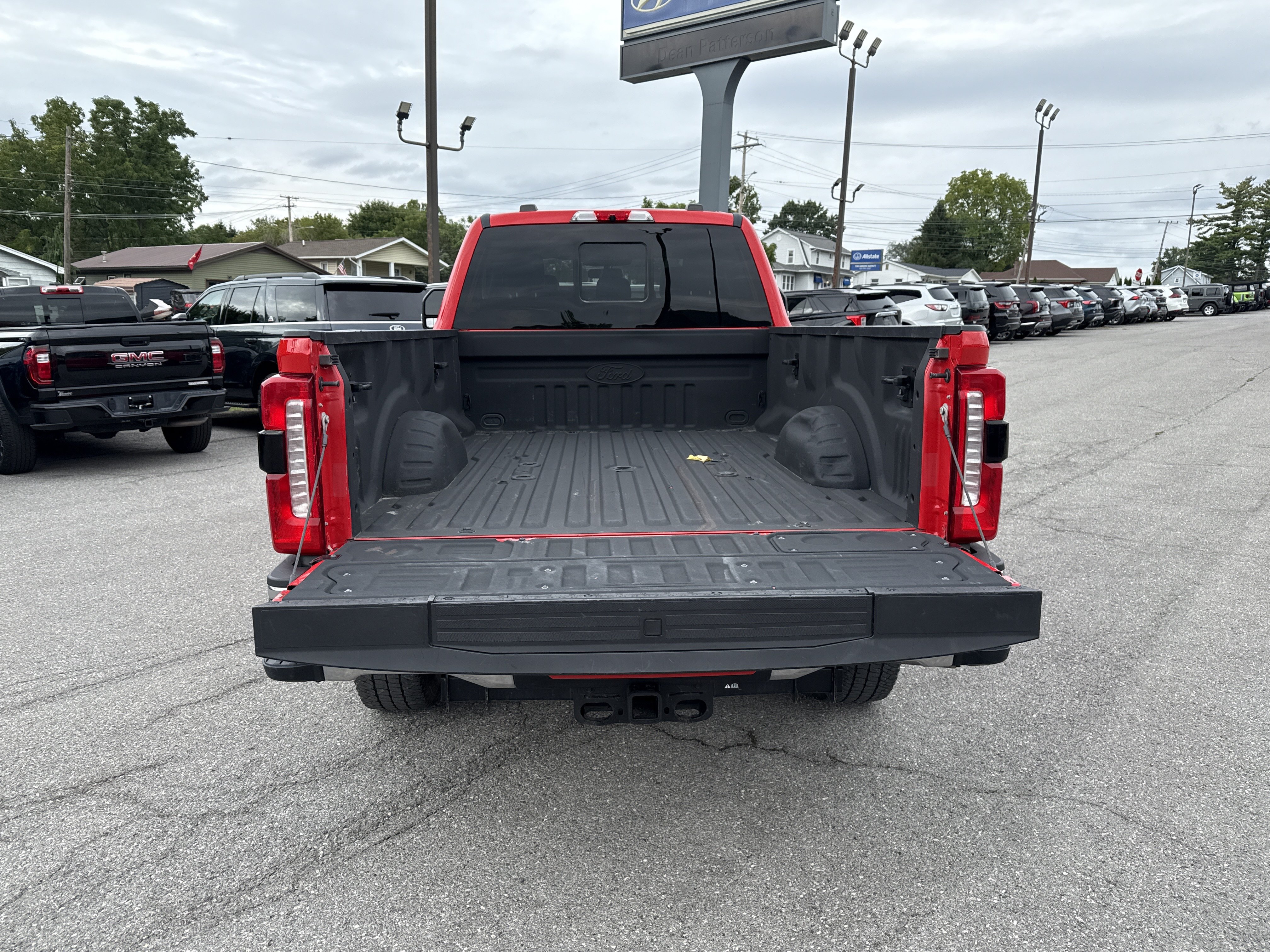 Used 2023 Ford F350 Lariat w/ Lariat Ultimate Package AWD/4WD image 5