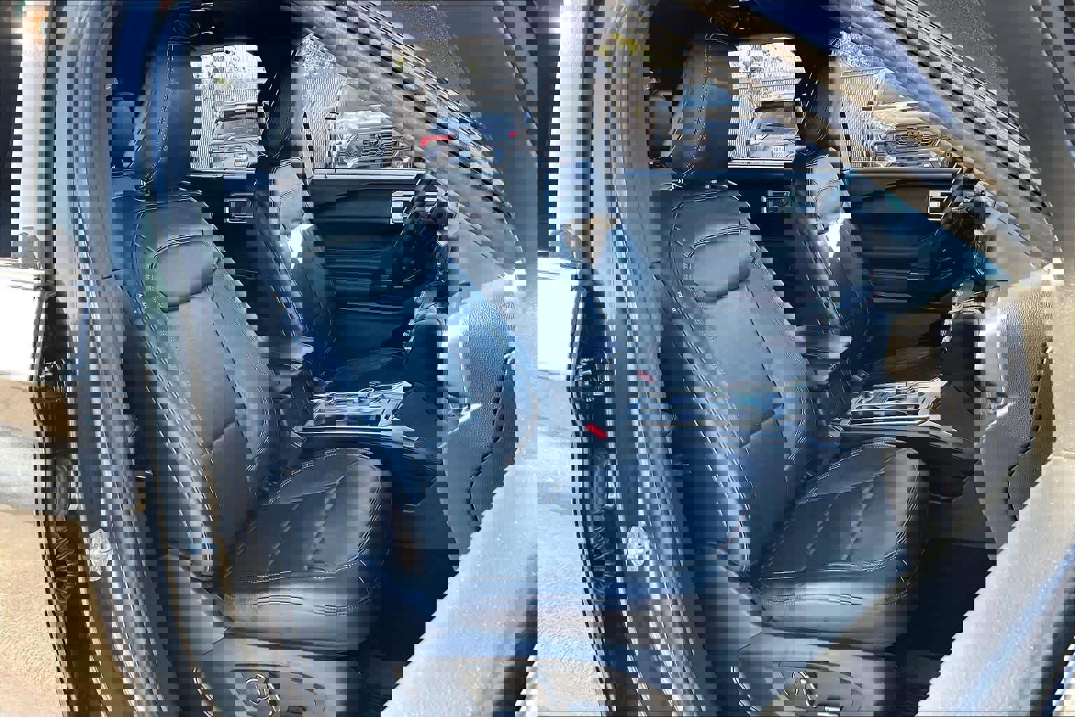 Used 2020 Ford Explorer Limited image 8