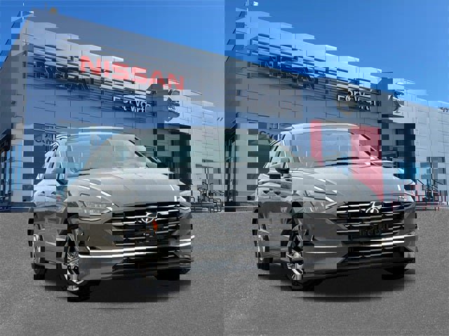 Used 2023 Hyundai Sonata SE