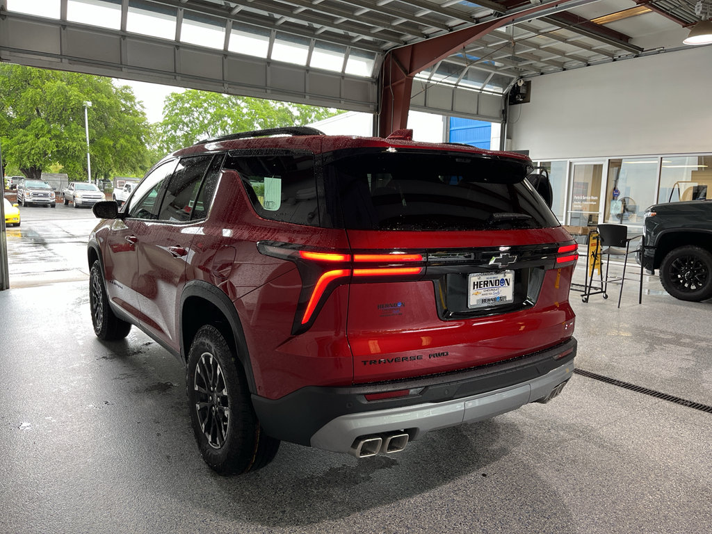 New 2026 Chevrolet Traverse Z71 AWD/4WD image 6