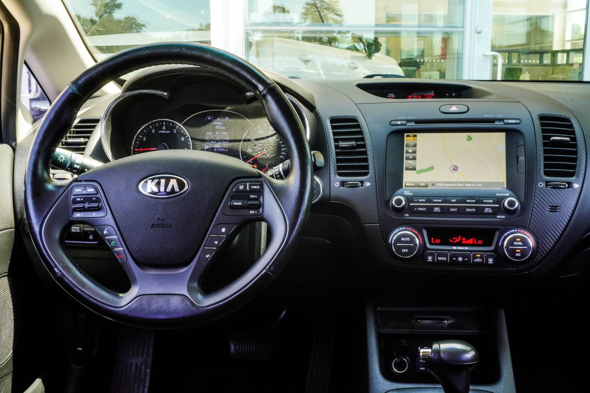 Used 2016 Kia Forte EX w/ EX Premium Technology Package FWD image 17