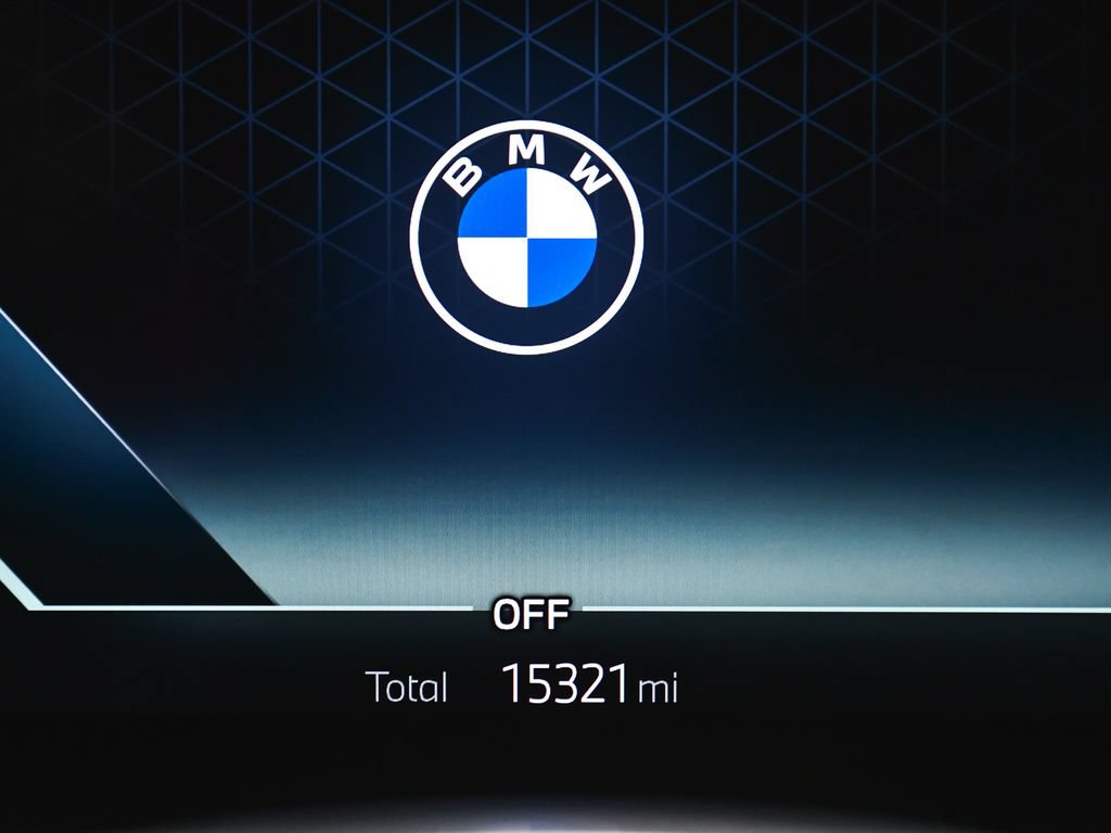 Used 2026 BMW 740i xDrive AWD/4WD image 31