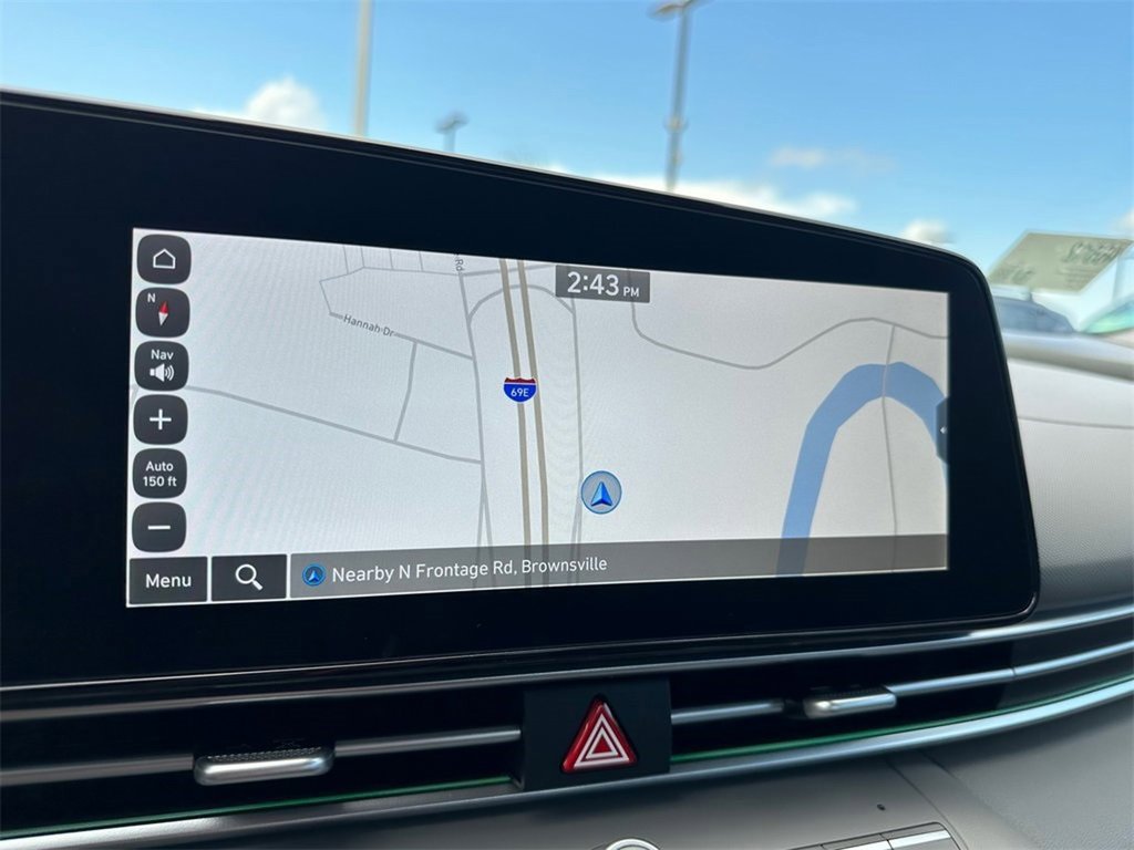 Used 2024 Hyundai Elantra SEL w/ Convenience Package image 15