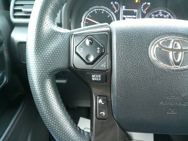 Used 2021 Toyota 4Runner TRD Off-Road Premium AWD/4WD image 12