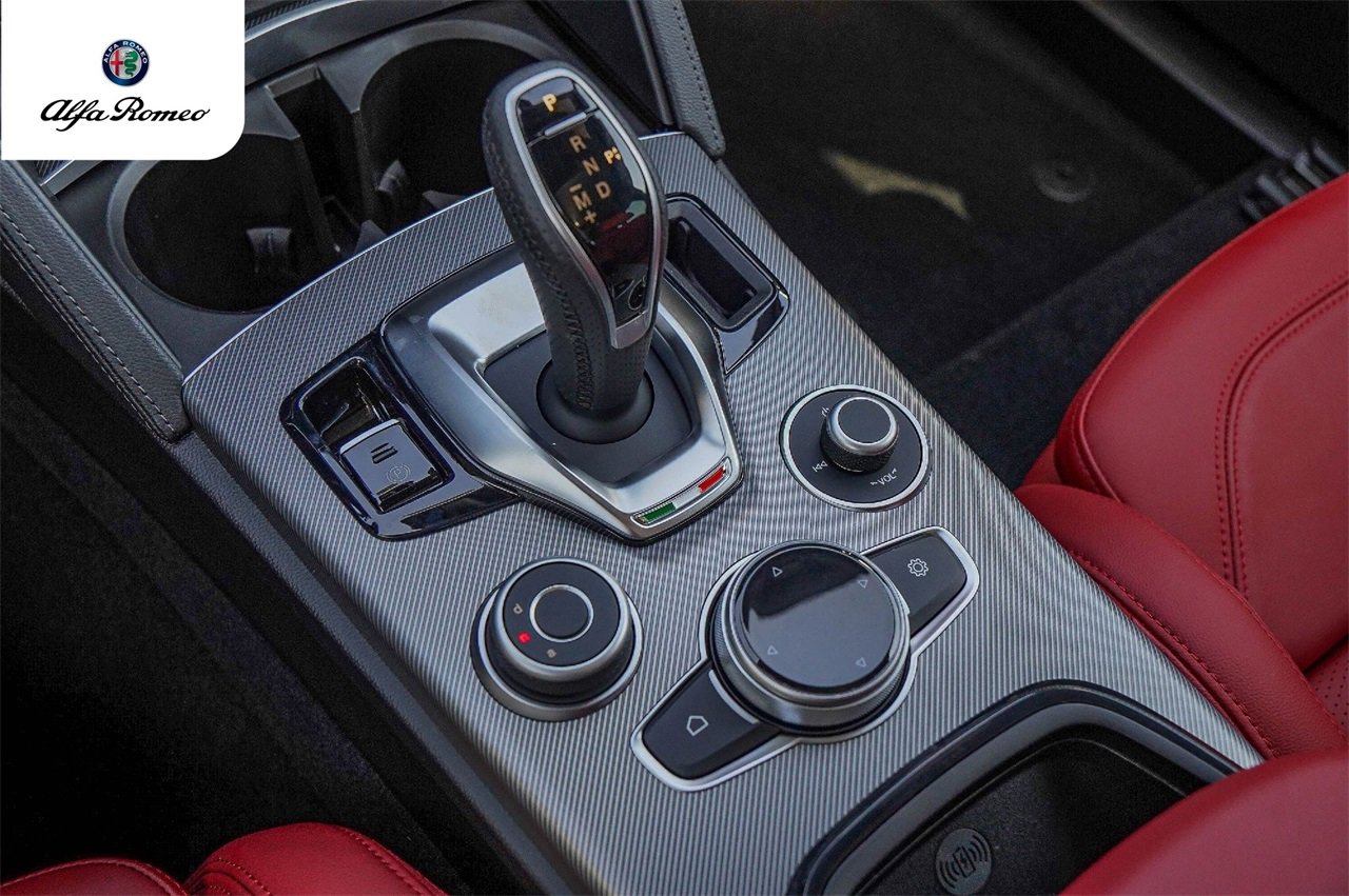 New 2025 Alfa Romeo Stelvio Sprint w/ Veloce Package image 16