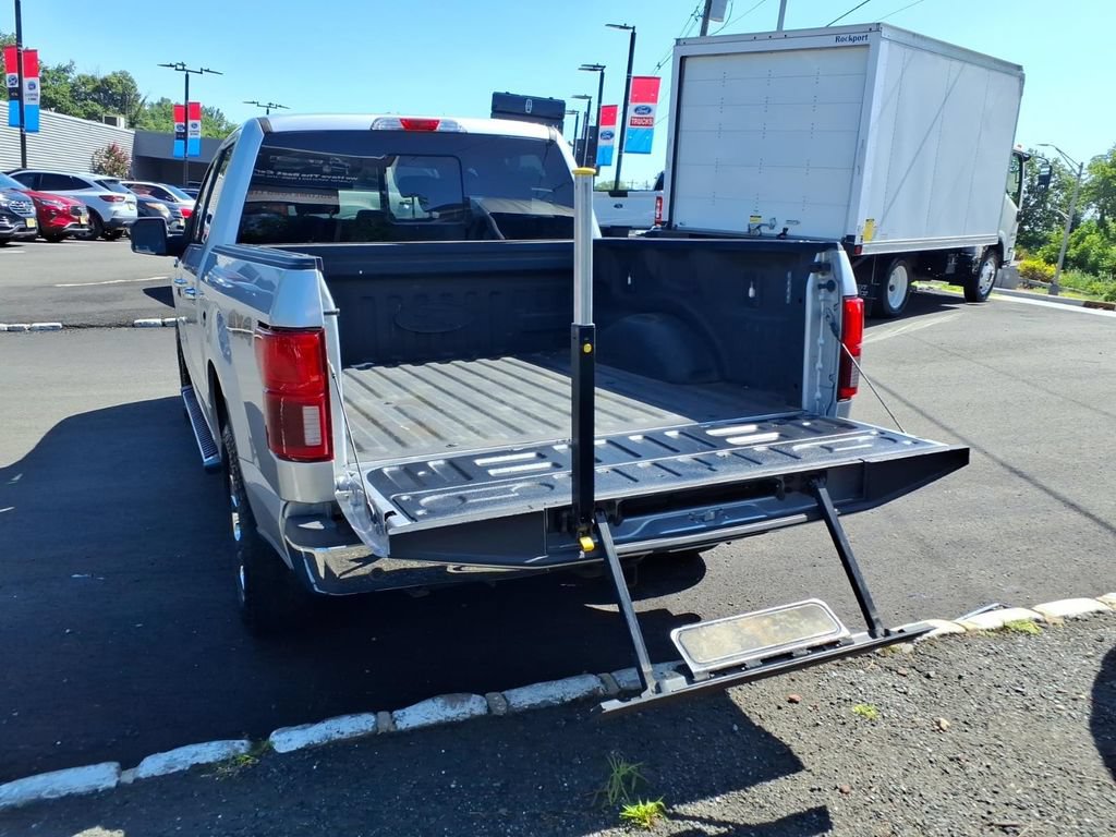 Used 2019 Ford F150 XLT w/ Equipment Group 302A Luxury AWD/4WD image 20
