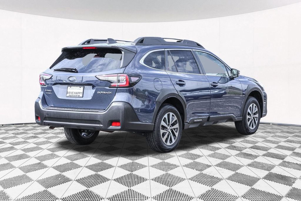 Used 2024 Subaru Outback Premium AWD/4WD image 14