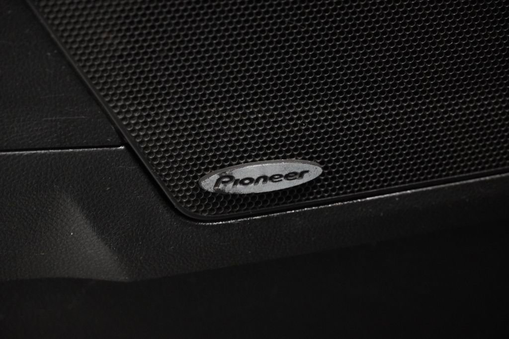 Used 2016 GMC Terrain SLT w/ Open Road Package image 19