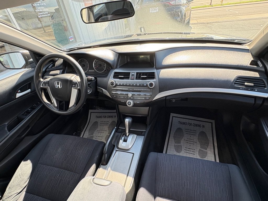 Used 2012 Honda Accord LX image 18