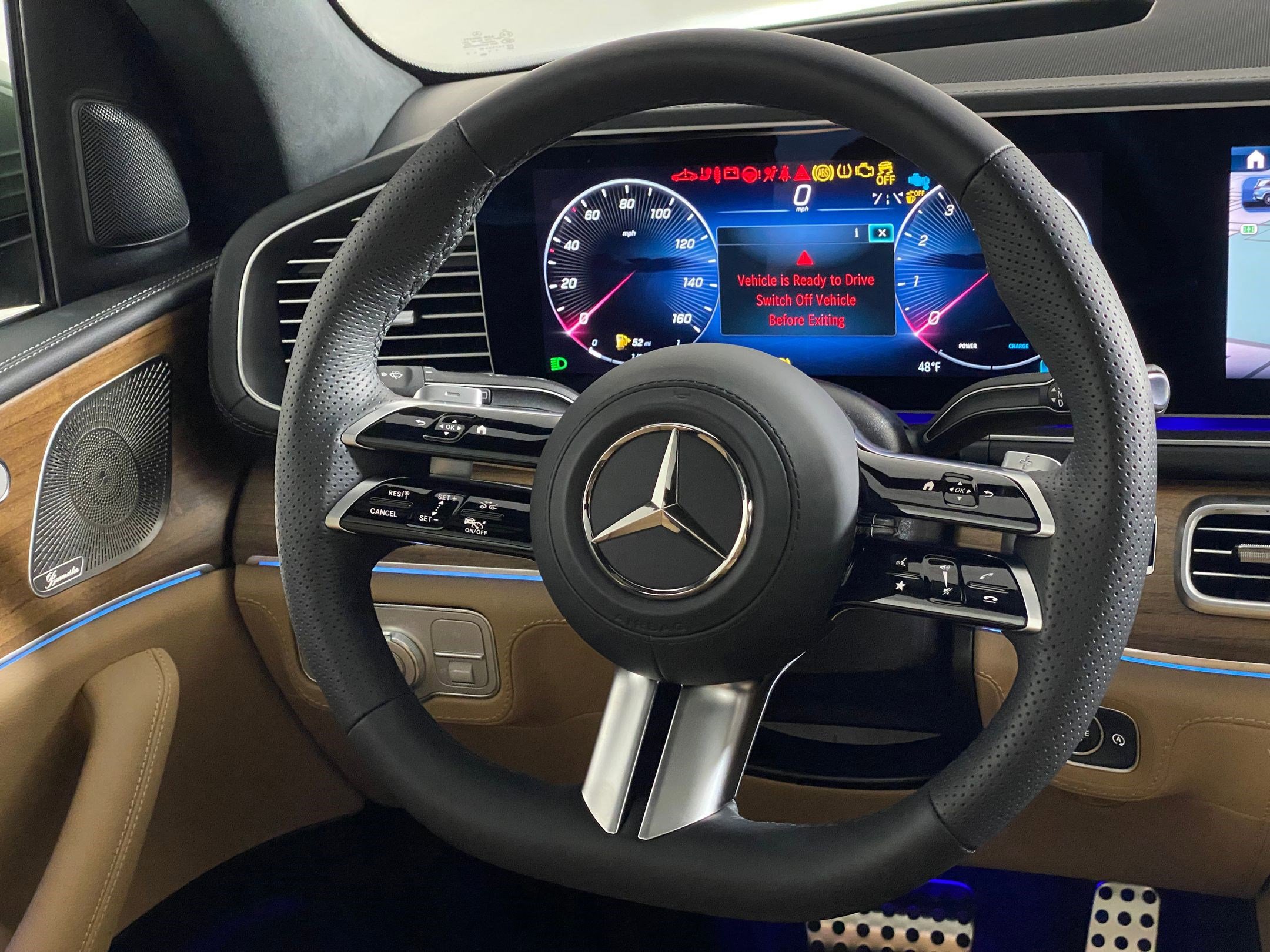 New 2025 Mercedes-Benz GLS 580 4MATIC image 16