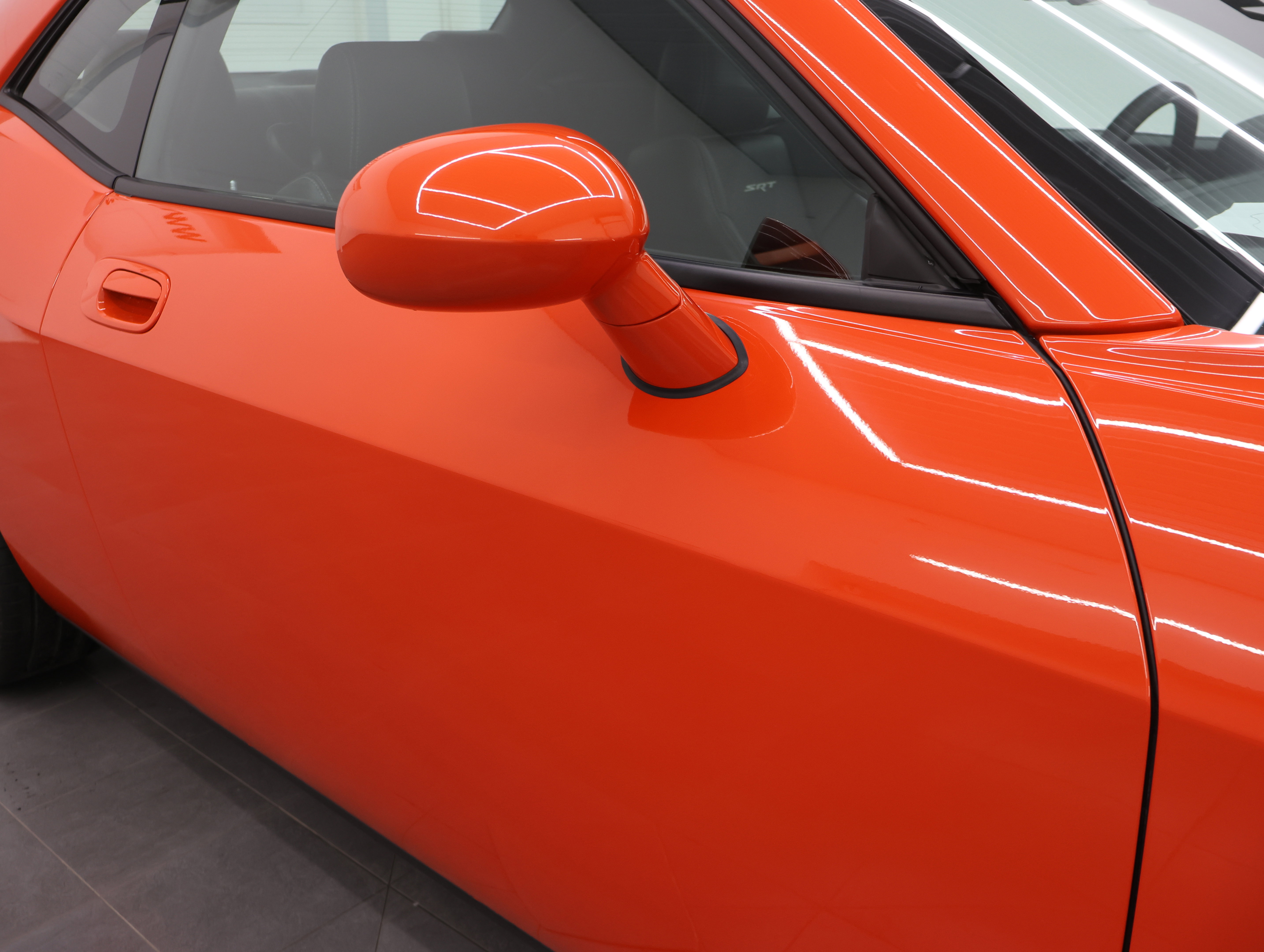 Used 2009 Dodge Challenger SRT8 w/ SRT Option Group II RWD image 24