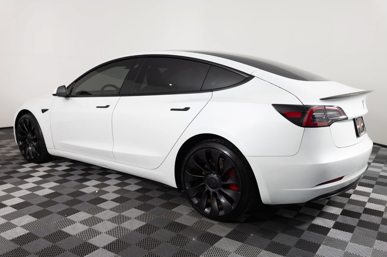 Used 2023 Tesla Model 3 Performance AWD/4WD image 4