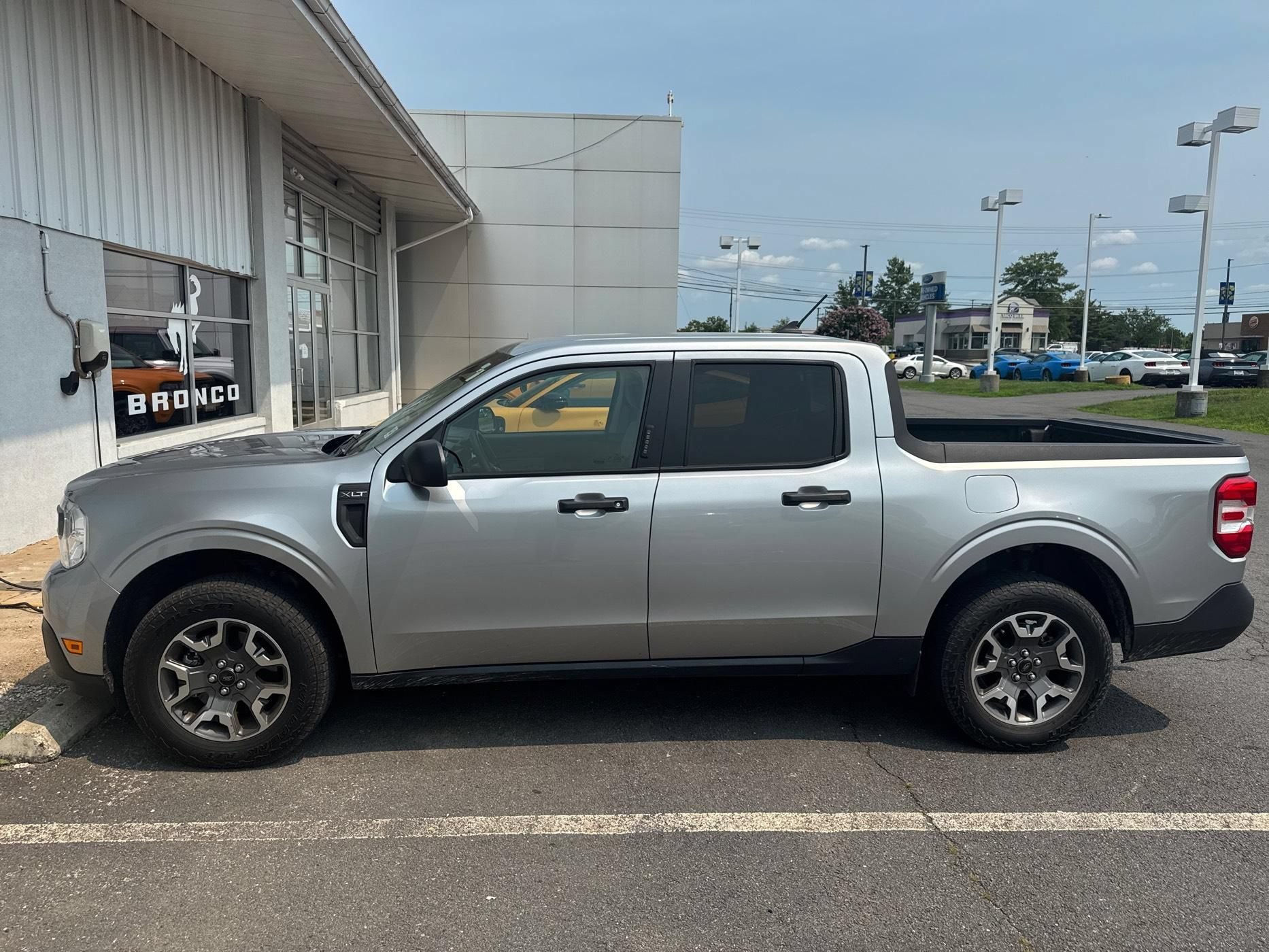Used 2022 Ford Maverick XLT w/ Equipment Group 300A Standard AWD/4WD image 6