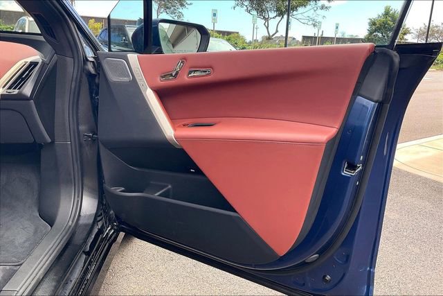 Certified 2023 BMW iX M60 w/ Executive Package image 22