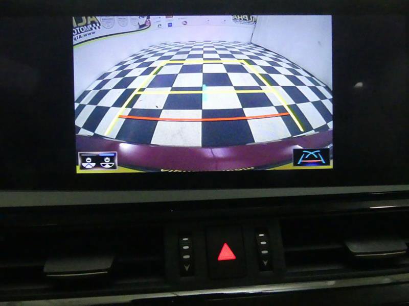 Used 2022 Lexus ES 300h w/ Premium Package image 9