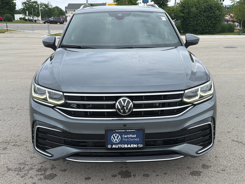Certified 2022 Volkswagen Tiguan SEL R-Line AWD/4WD image 2