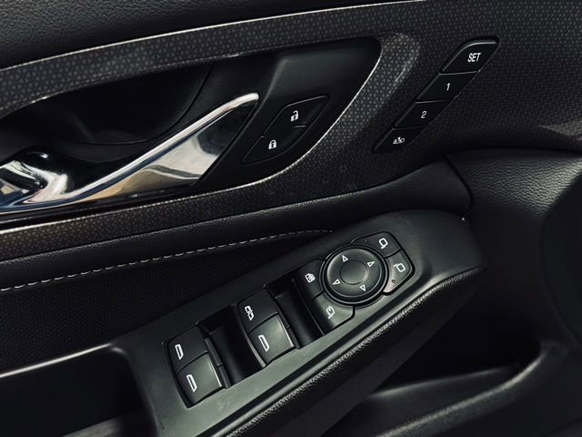 Used 2022 Chevrolet Traverse Premier w/ LPO, Floor Liner Package image 13