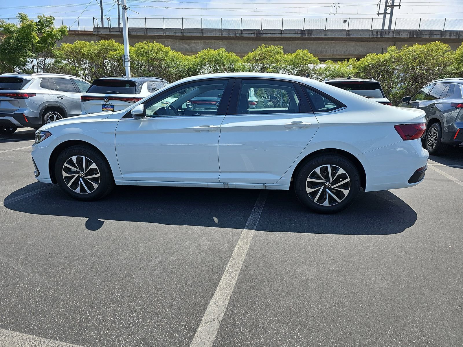 Used 2026 Volkswagen Jetta S FWD image 8