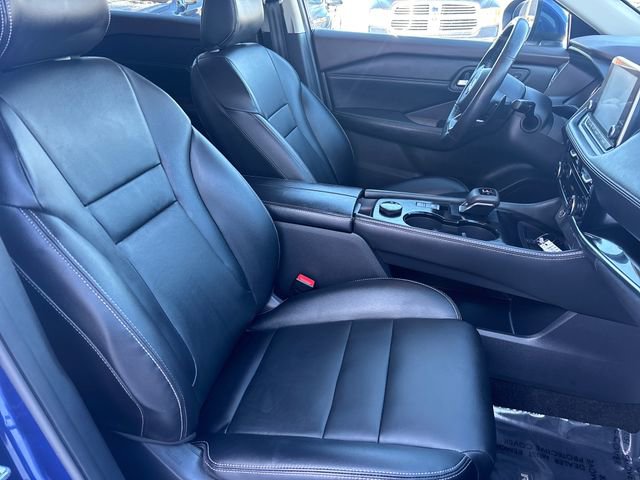 Used 2023 Nissan Rogue SL image 35