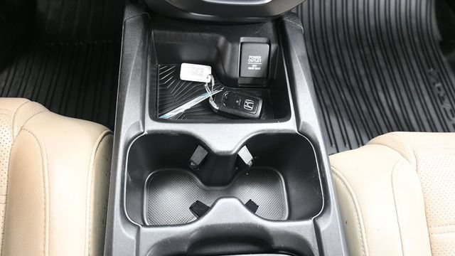 Used 2018 Honda CR-V Touring image 24