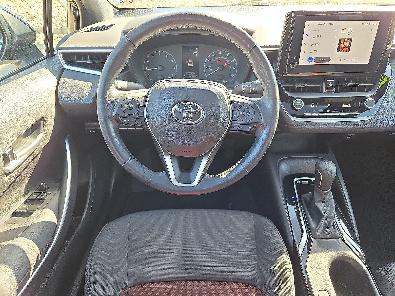 Used 2023 Toyota Corolla SE w/ SE Premium Package FWD image 11