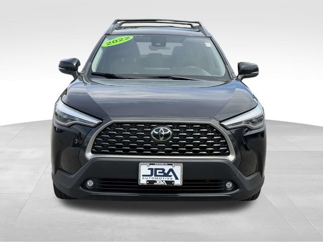 Used 2022 Toyota Corolla Cross XLE w/ Convenience Package AWD/4WD image 24