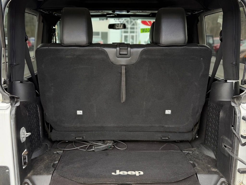 Used 2017 Jeep Wrangler 75th Anniversary image 5