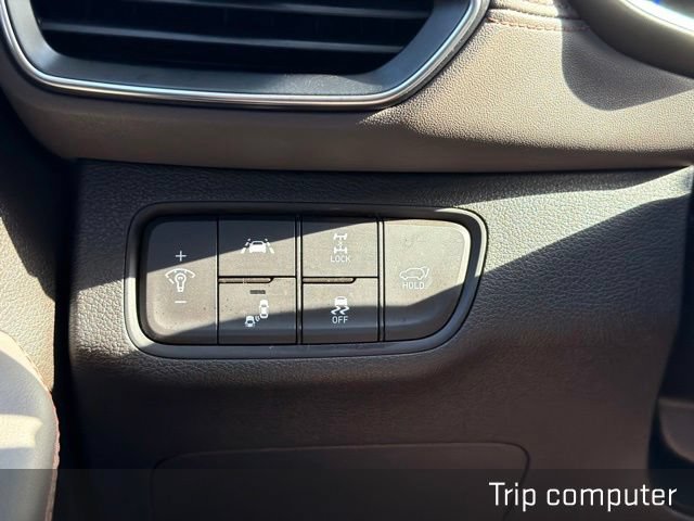 Used 2020 Hyundai Santa Fe Limited AWD/4WD image 37