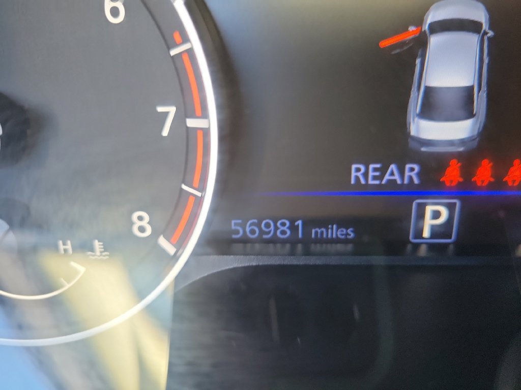Used 2025 Nissan Altima 2.5 SV FWD image 28
