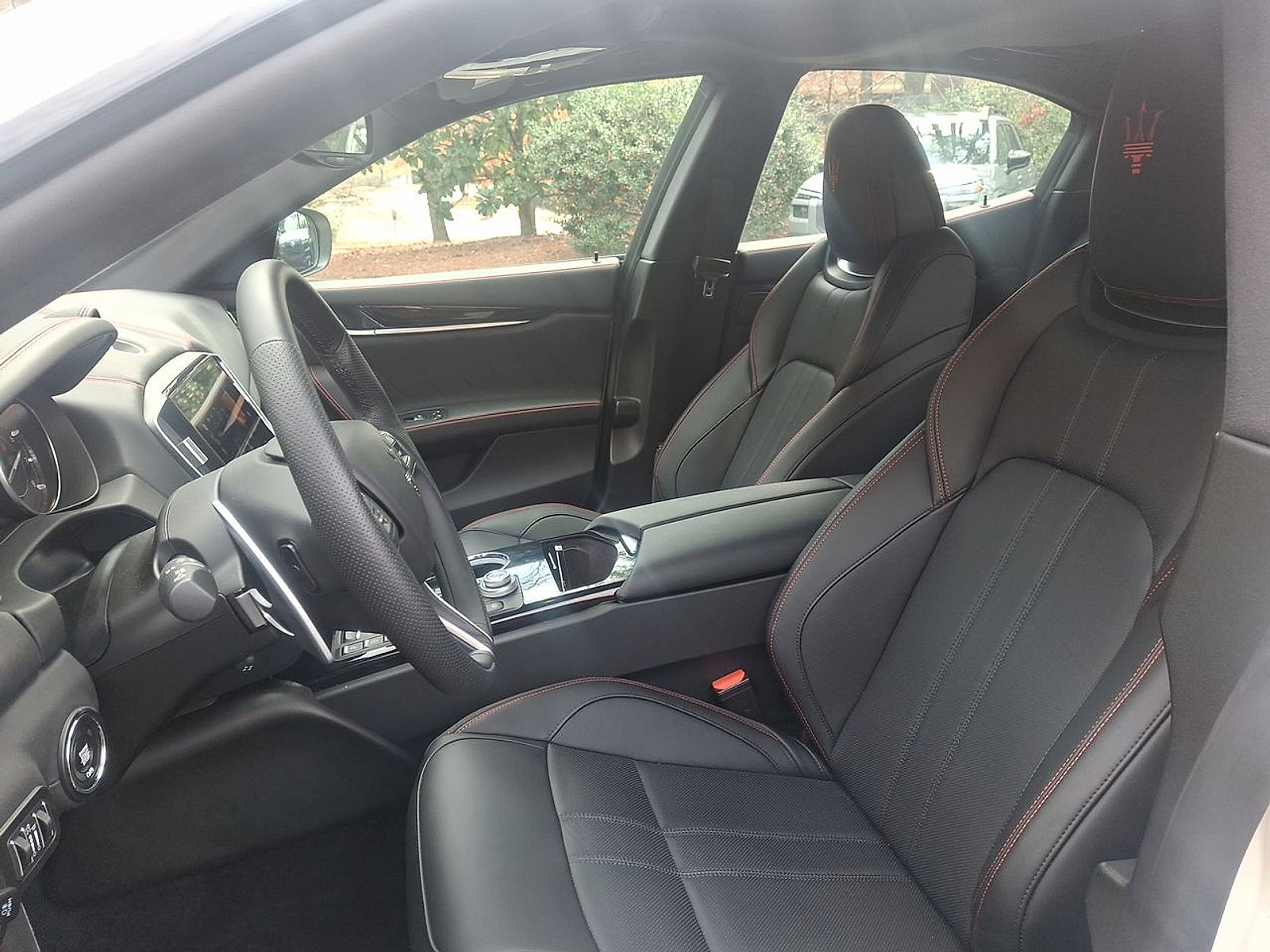 New 2024 Maserati Ghibli Modena Ultima Q4 image 14