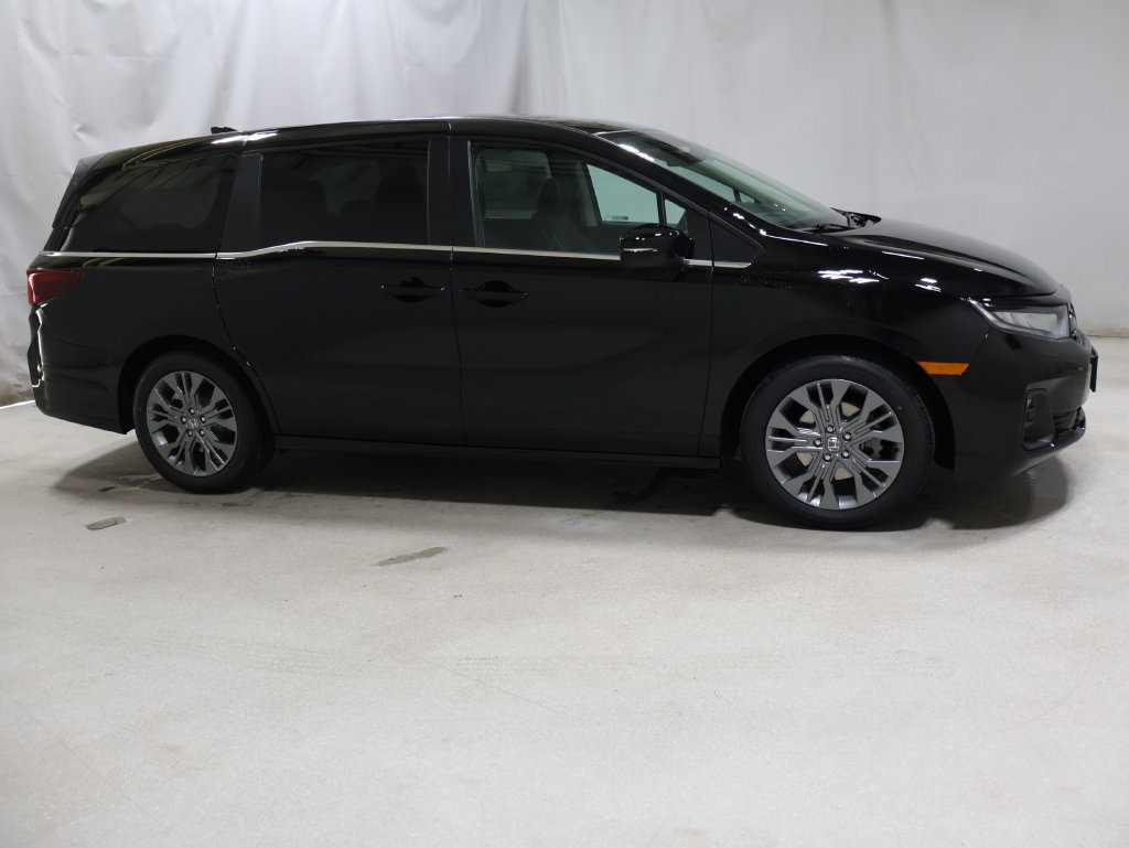 New 2026 Honda Odyssey Touring image 7