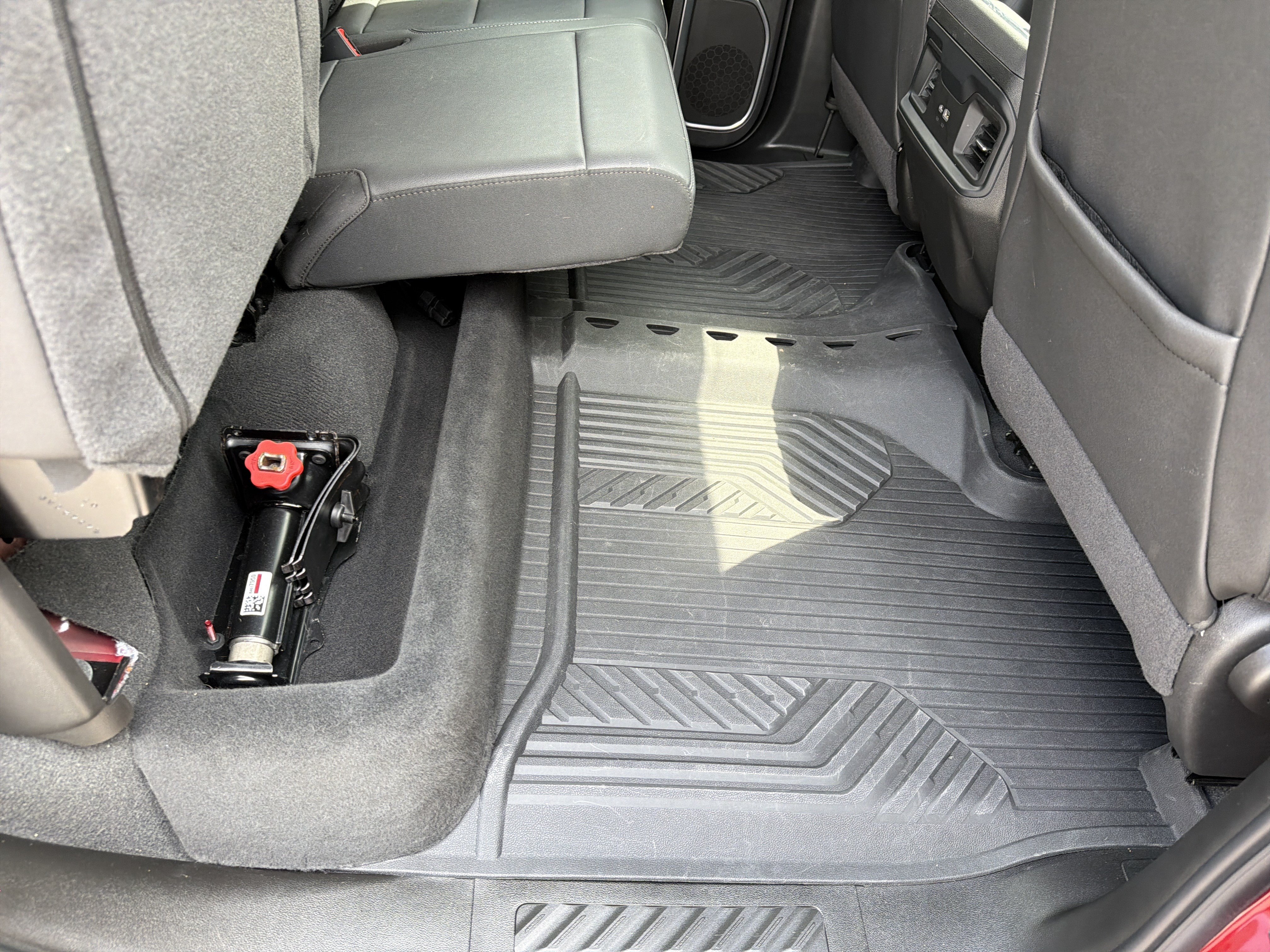 Used 2025 Chevrolet Silverado 1500 RST AWD/4WD image 67