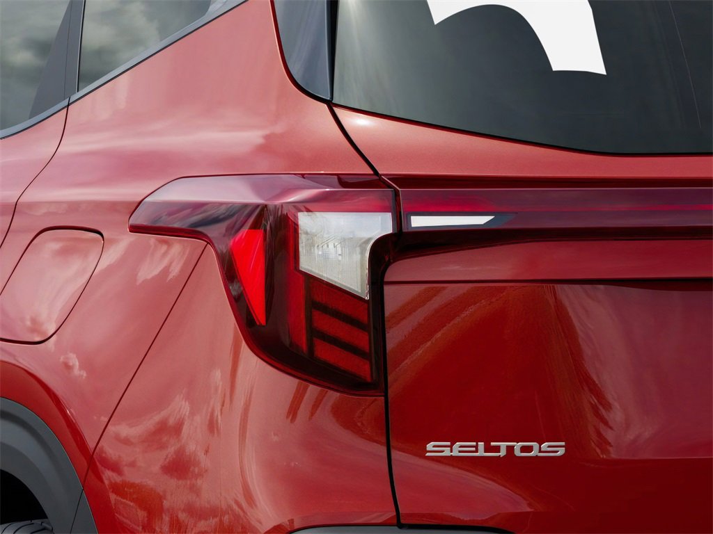 New 2026 Kia Seltos S image 11