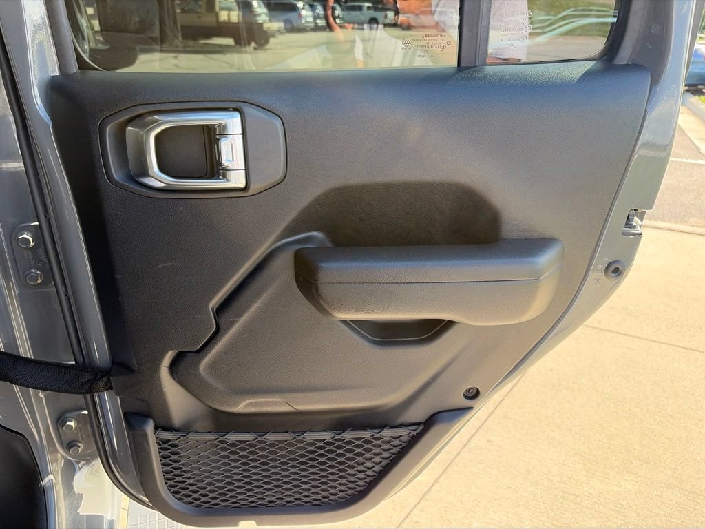 Used 2021 Jeep Wrangler Unlimited Sport AWD/4WD image 27
