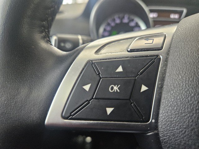 Used 2013 Mercedes-Benz ML 350 4MATIC image 28