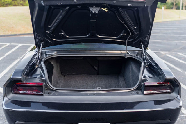 Used 2009 Dodge Challenger SRT8 w/ SRT Option Group II image 32