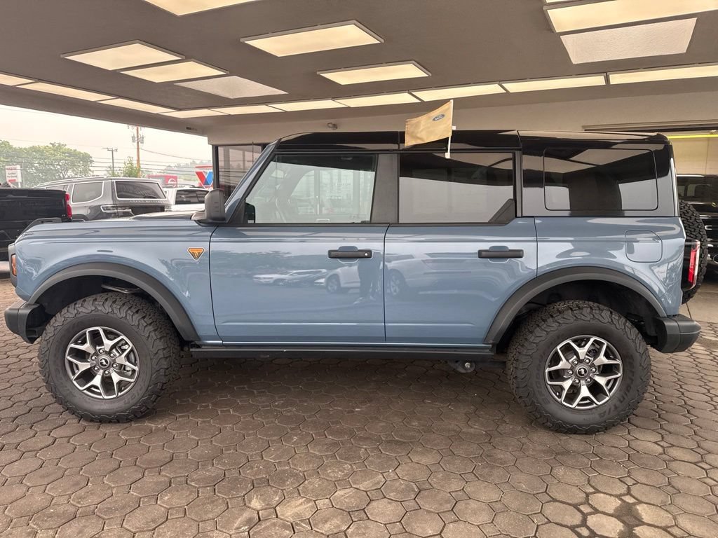 Certified 2025 Ford Bronco Badlands AWD/4WD image 9