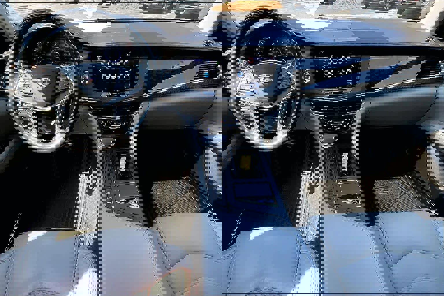 Used 2018 Cadillac CT6 Premium Luxury w/ Super Cruise Package AWD/4WD image 16