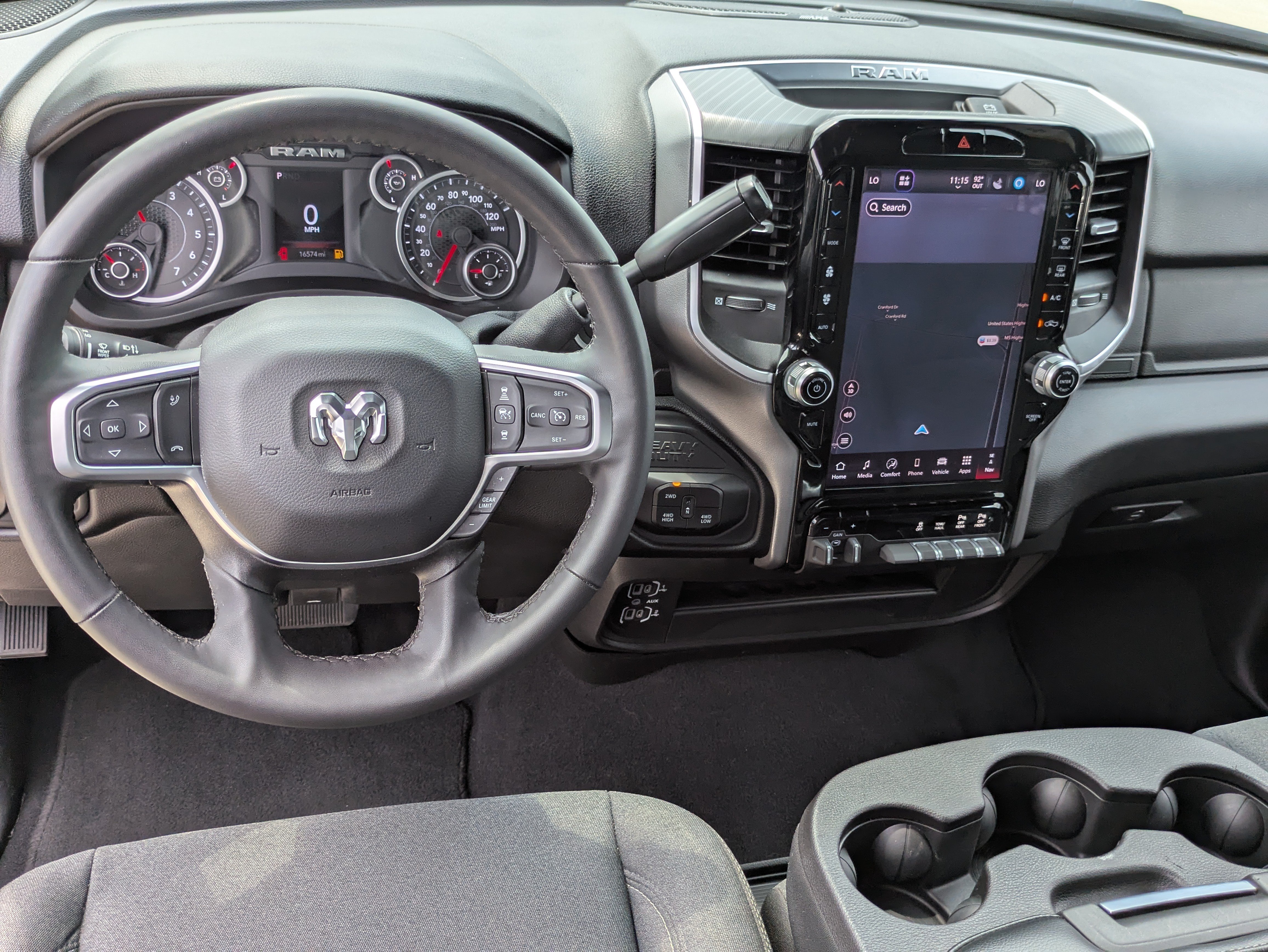 Used 2025 RAM 2500 Big Horn AWD/4WD image 13