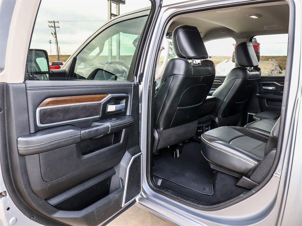 Used 2024 RAM 2500 Laramie image 25