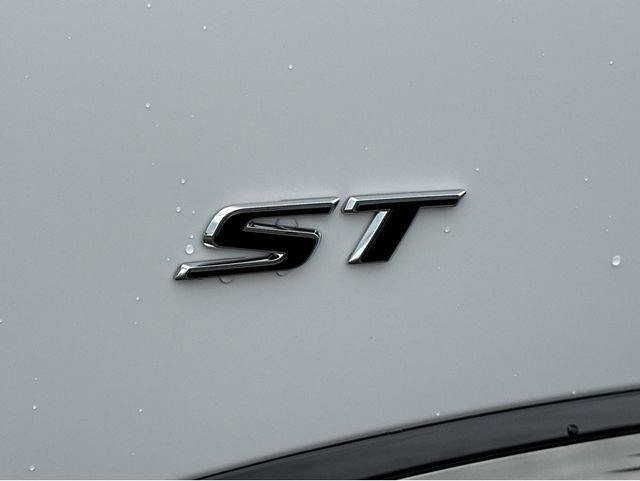 New 2026 Buick Envision Sport Touring image 17